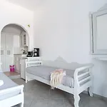Ilioperato Hotel