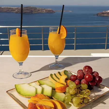 Ilioperato Hotel 4*
