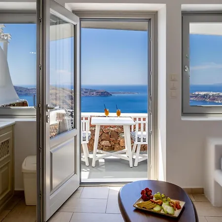 Ilioperato Hotel 4*